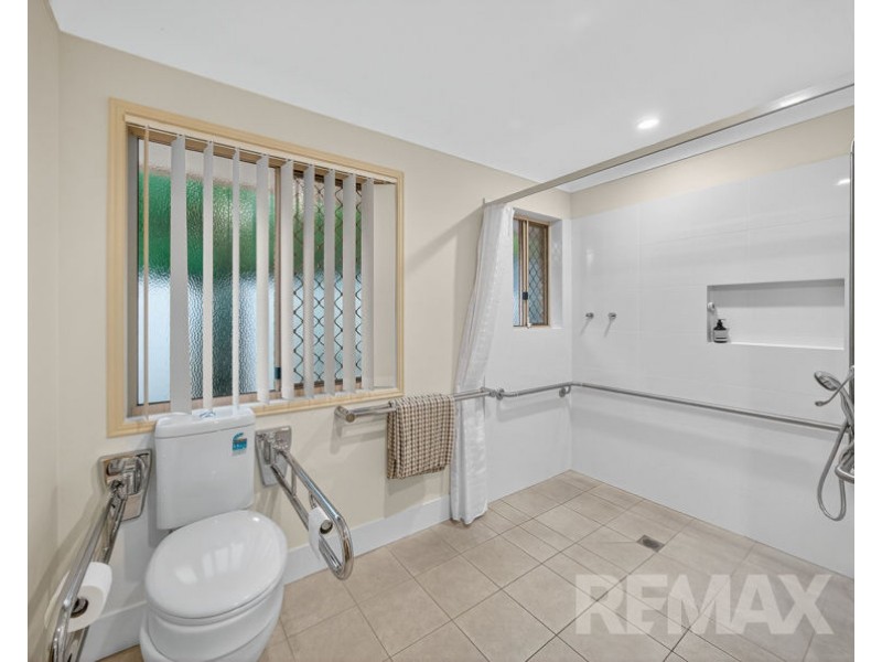 52 Goshawk Drive, Kallangur QLD 4503