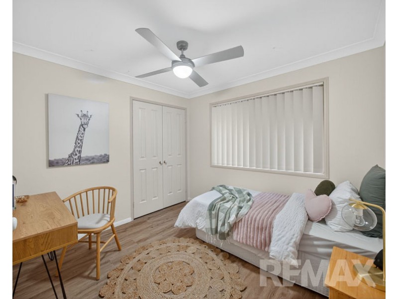 52 Goshawk Drive, Kallangur QLD 4503