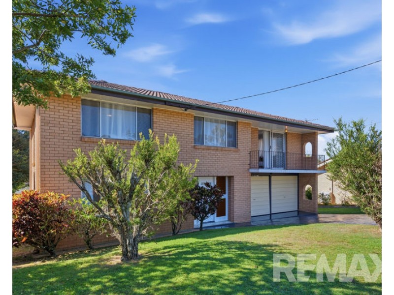 4 Eurobin Crescent, Ferny Hills QLD 4055