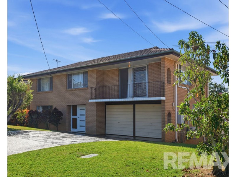 4 Eurobin Crescent, Ferny Hills QLD 4055