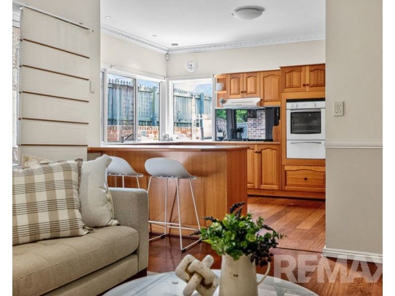 1 Listonia Drive, Albany Creek QLD 4035