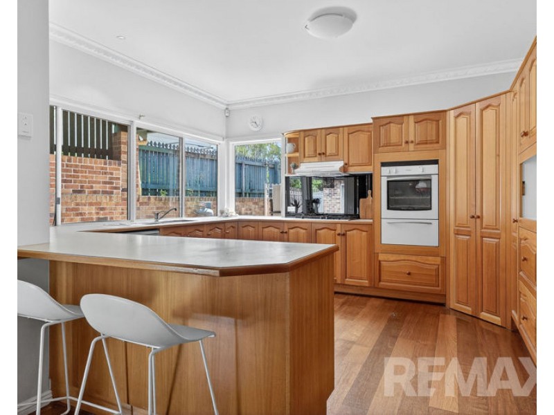 1 Listonia Drive, Albany Creek QLD 4035