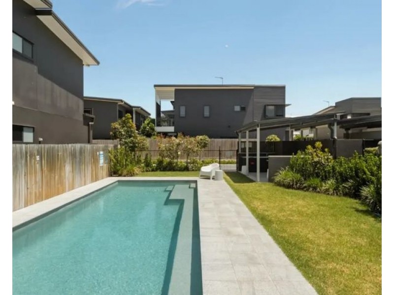 4/41 Creekside Terrace, Albany Creek QLD 4035