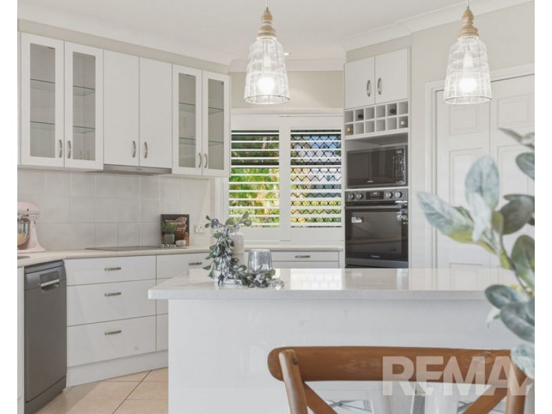 5 Champagne Court, Morayfield QLD 4506