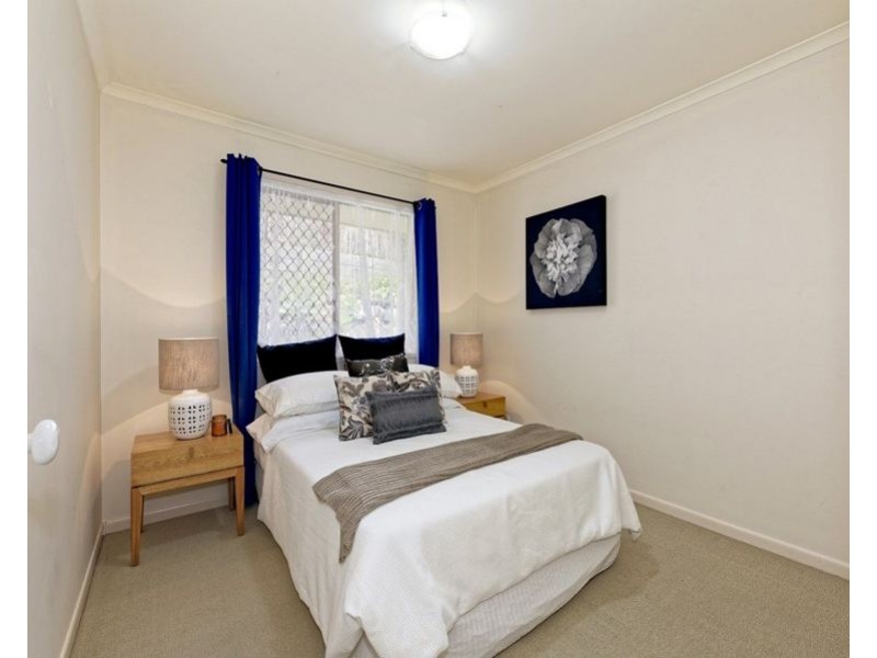 142 Saraband Drive, Eatons Hill QLD 4037