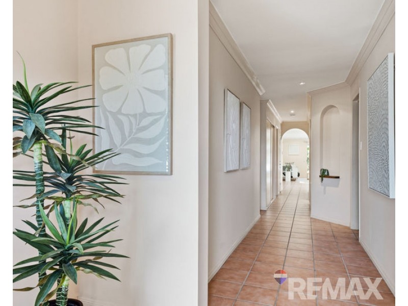 55 St James Street, Forest Lake QLD 4078