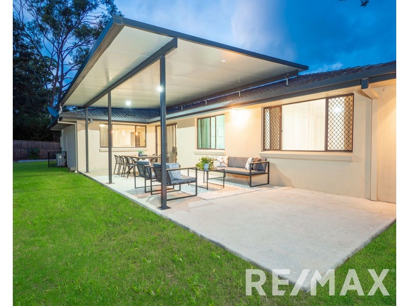92 Thiess Drive, Albany Creek QLD 4035