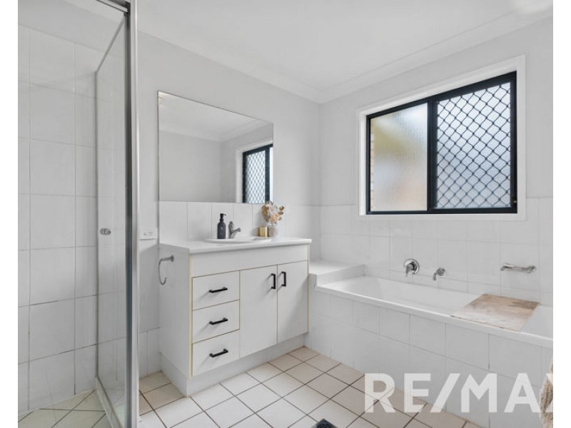 5 Moylan Court, Bray Park QLD 4500