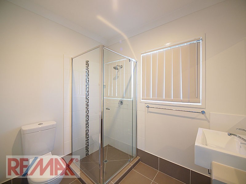 2/44 Walkers Road, Everton Hills QLD 4053