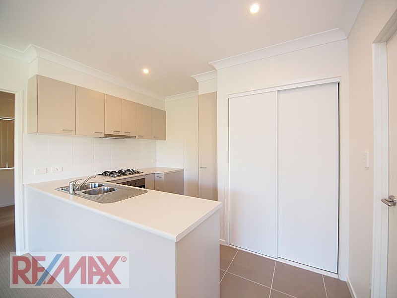 2/44 Walkers Road, Everton Hills QLD 4053