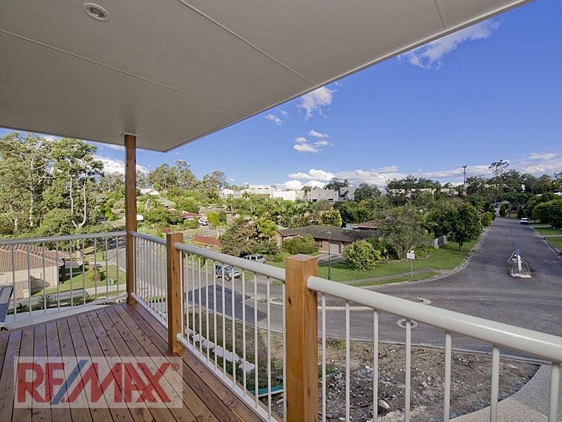 2/44 Walkers Road, Everton Hills QLD 4053