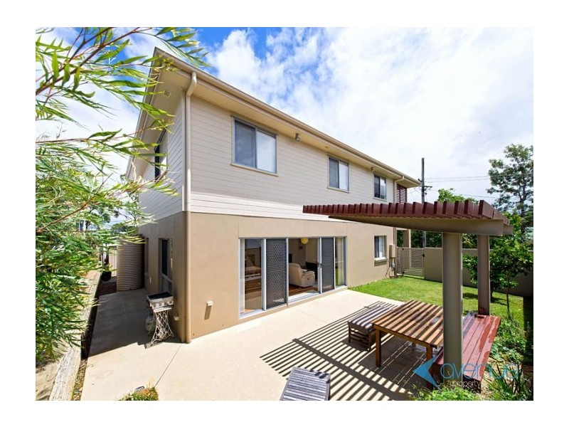 10 Bower Street, Dutton Park QLD 4102