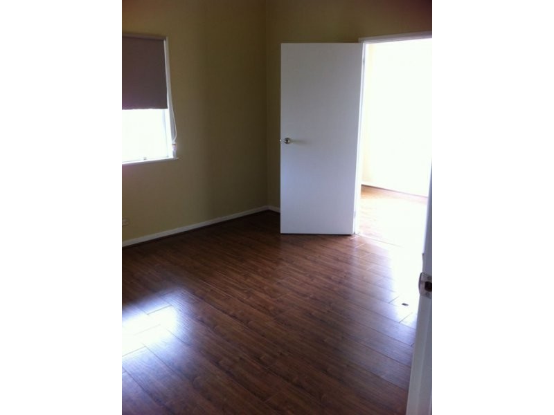 15 Mossgrove St, Woolloongabba QLD 4102