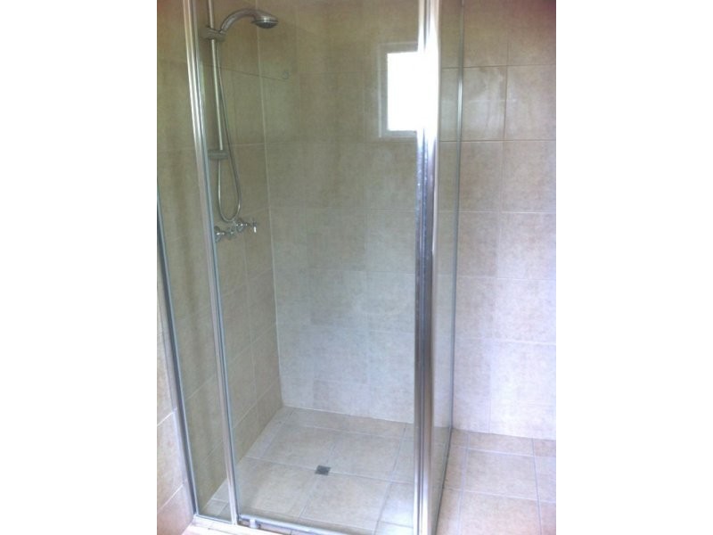 15 Mossgrove St, Woolloongabba QLD 4102