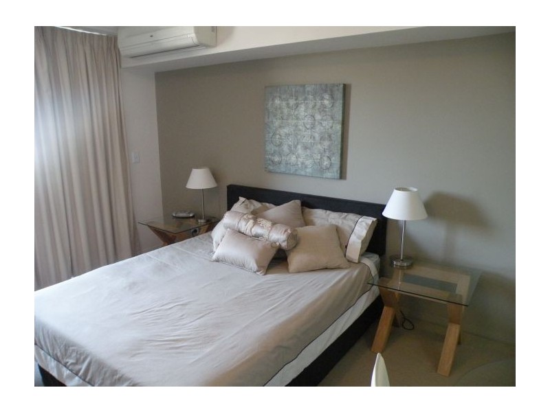 05 803 Stanley Street, Woolloongabba QLD 4102