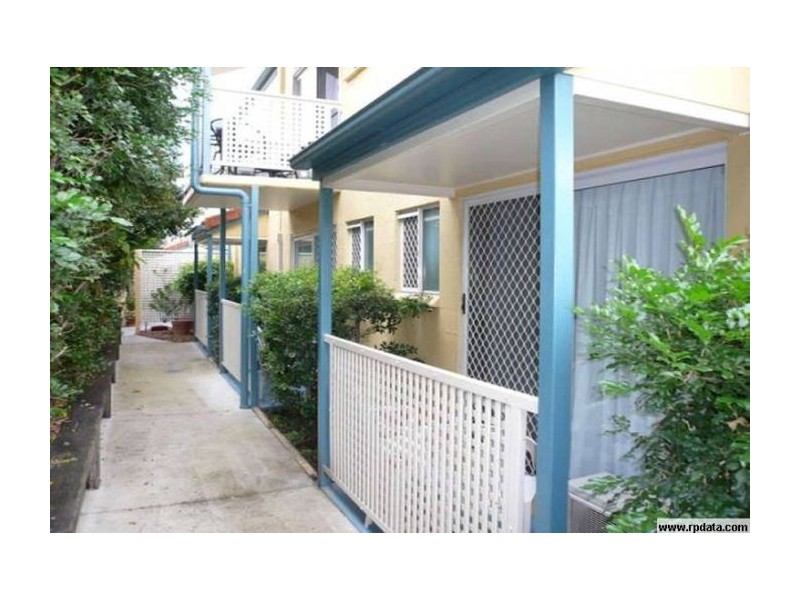 18/24 Tottenham Street, Woolloongabba QLD 4102