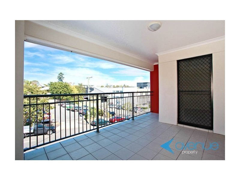 8 Catherine Street, Woolloongabba QLD 4102