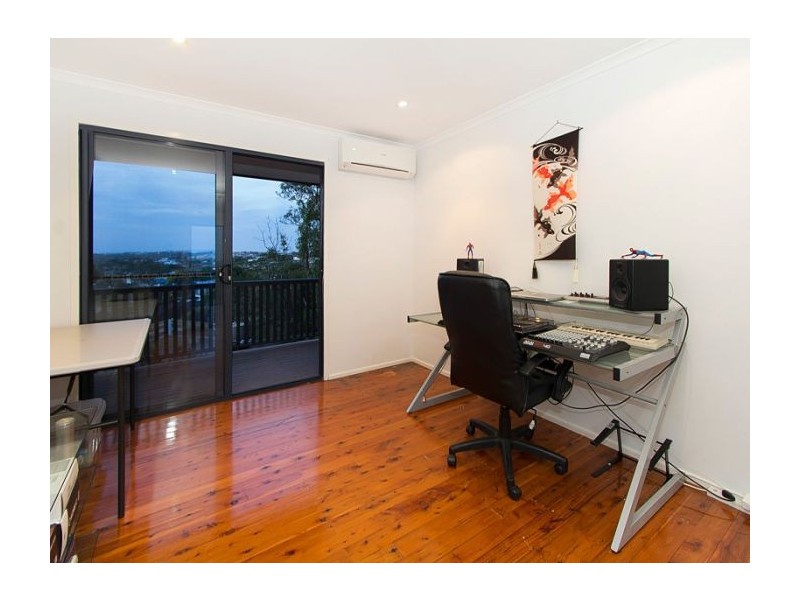 68 Fleetway St, Morningside QLD 4170