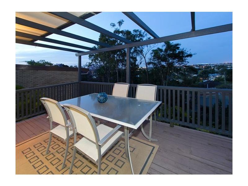 68 Fleetway St, Morningside QLD 4170