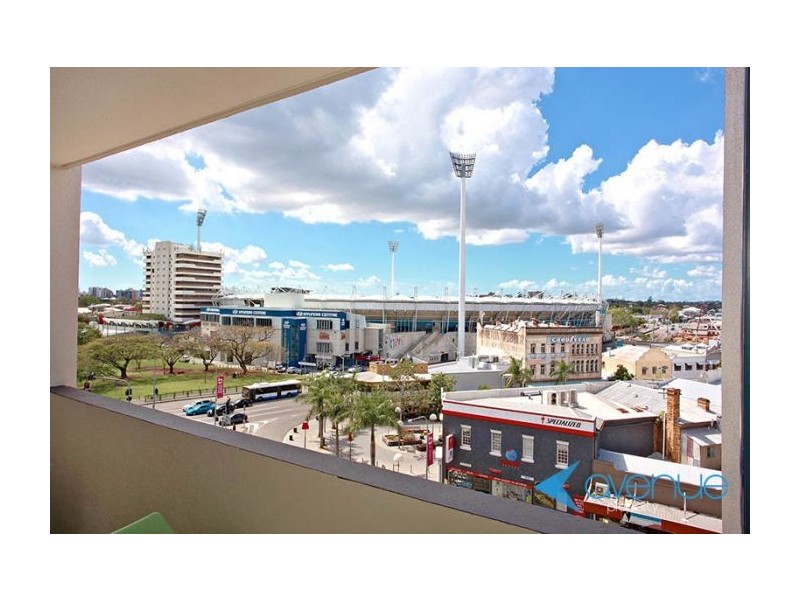 182/803 Stanley Street, Woolloongabba QLD 4102