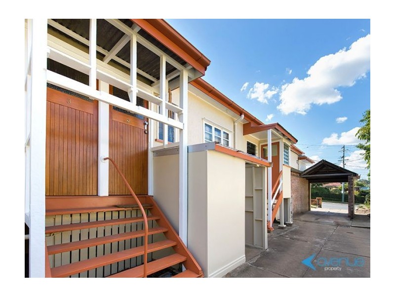 1031 Logan Road, Holland Park West QLD 4121