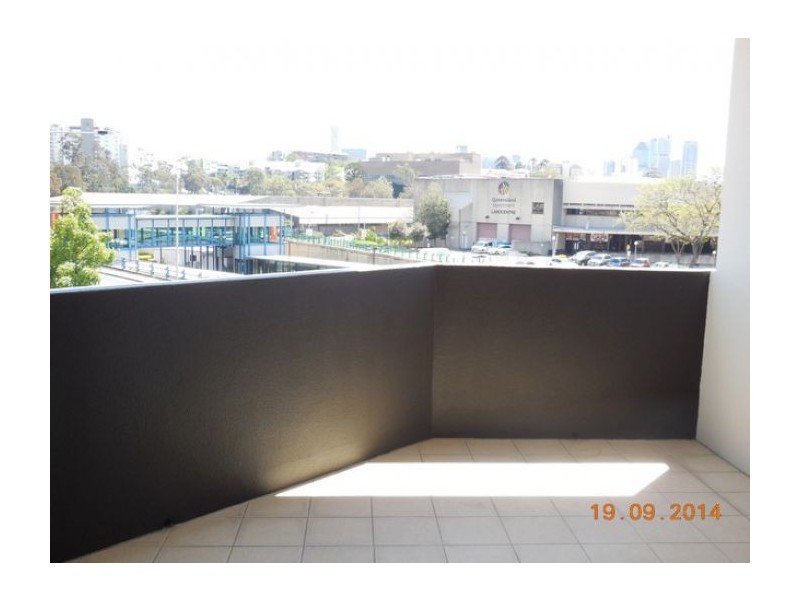 110/803 Stanley Street, Woolloongabba QLD 4102