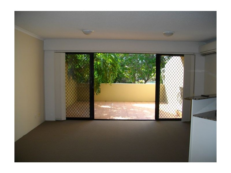 12/55 Harries Road, Coorparoo QLD 4151