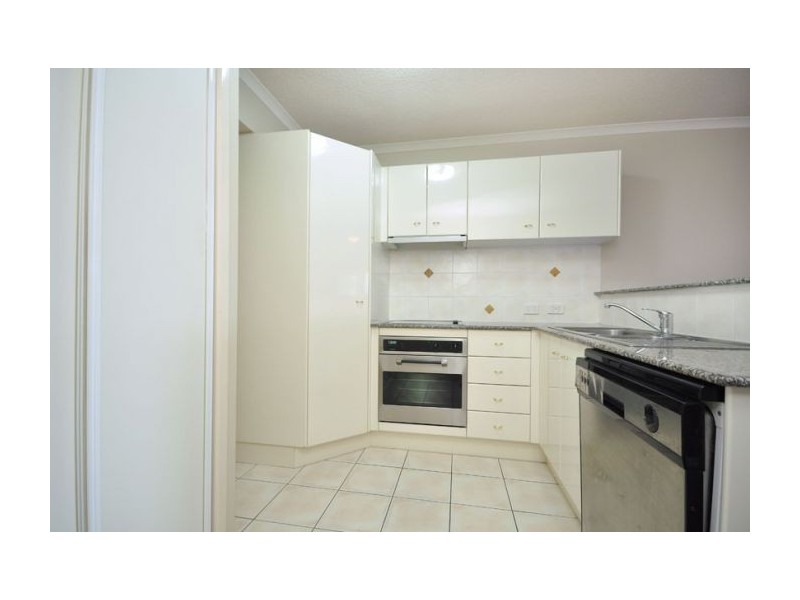 12/55 Harries Road, Coorparoo QLD 4151