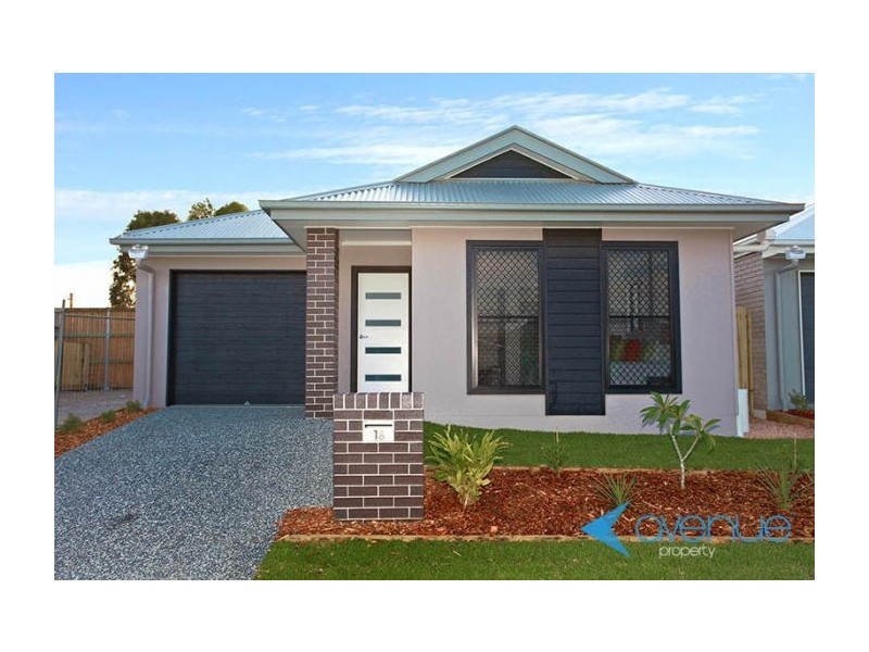 16 Watarrka Avenue, Fitzgibbon QLD 4018