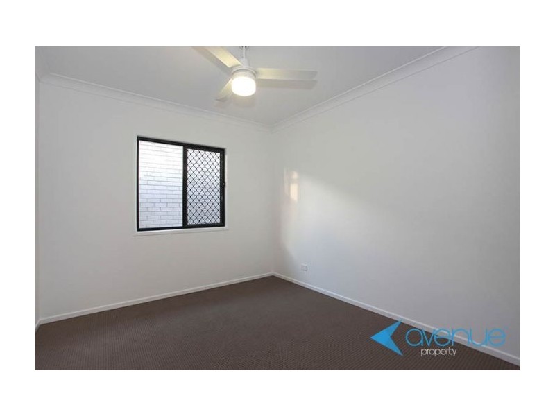 16 Watarrka Avenue, Fitzgibbon QLD 4018