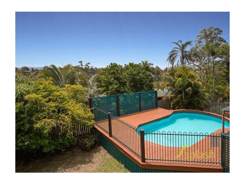 29 Hazelton Street, Riverhills QLD 4074