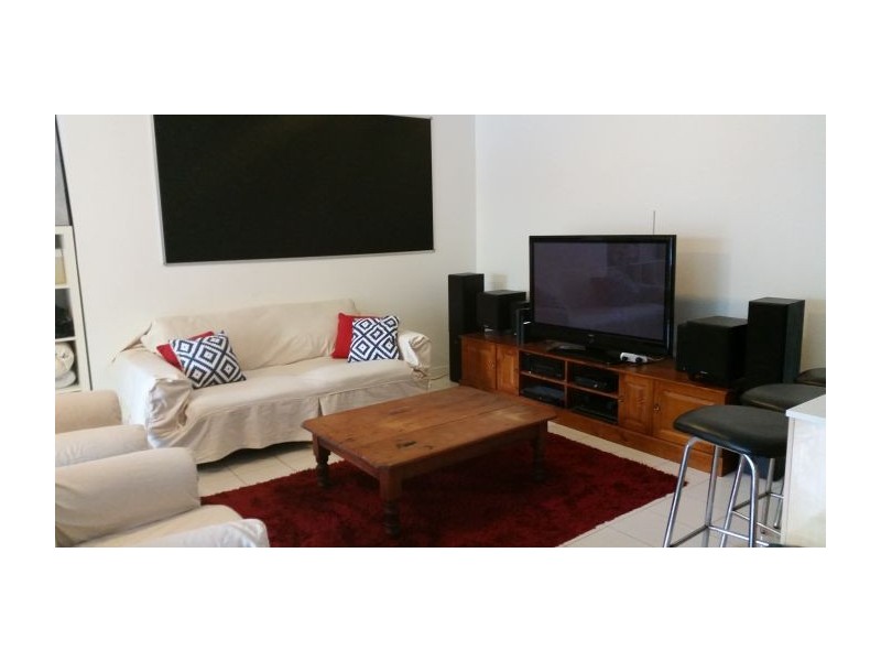 4/8 Catherine Street, Woolloongabba QLD 4102