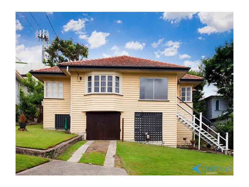 10 Brinawa St, Camp Hill QLD 4152