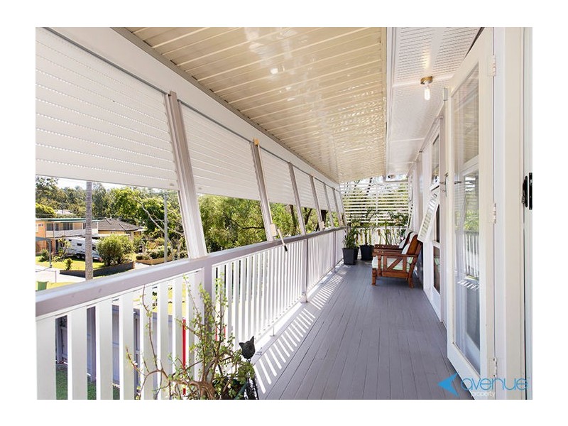 11 Loombah Crescent, Ferny Hills QLD 4055