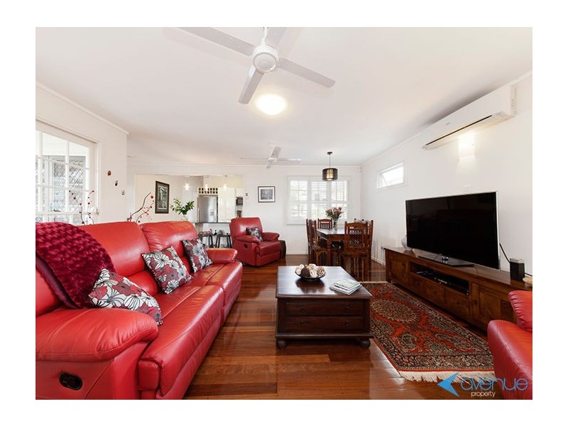 61 Turner Avenue, Fairfield QLD 4103