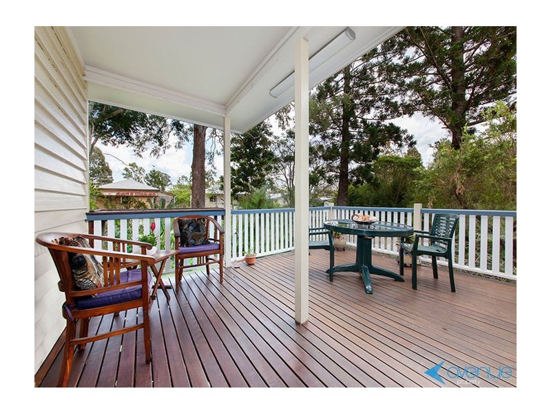 61 Turner Avenue, Fairfield QLD 4103