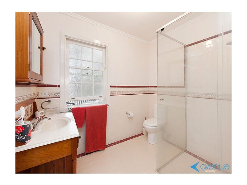 61 Turner Avenue, Fairfield QLD 4103