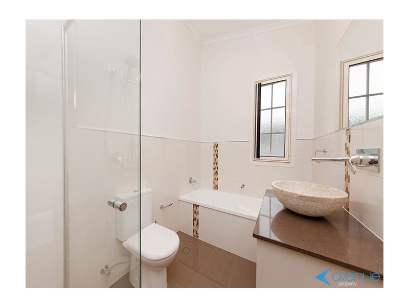 61 Turner Avenue, Fairfield QLD 4103