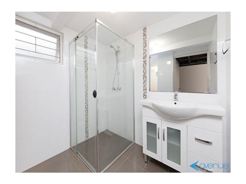 61 Turner Avenue, Fairfield QLD 4103