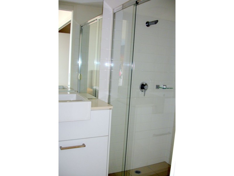 154A/803 Stanley Street, Woolloongabba QLD 4102