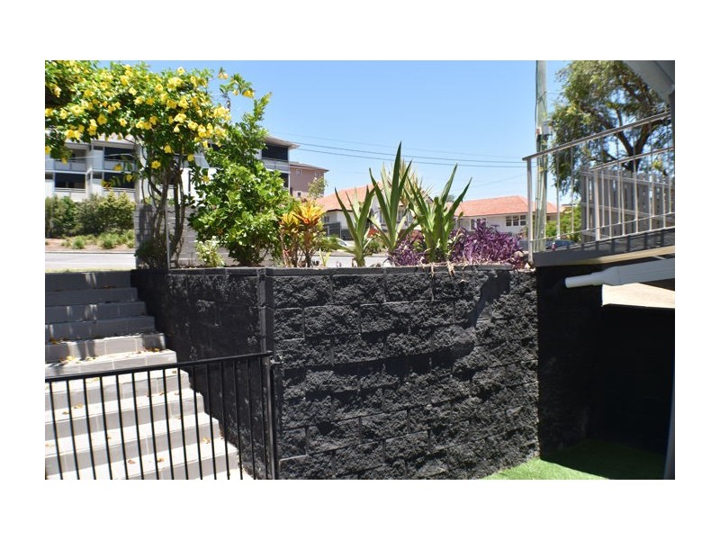 2/223 Beaudesert Road, Moorooka QLD 4105