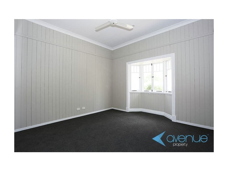 2/15 Cottenham Street, Fairfield QLD 4103