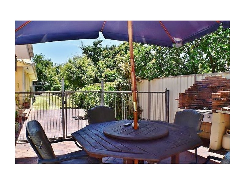 12 Beaudesert Road, Moorooka QLD 4105