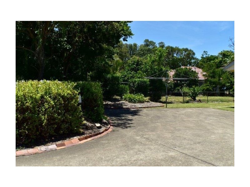 12 Beaudesert Road, Moorooka QLD 4105