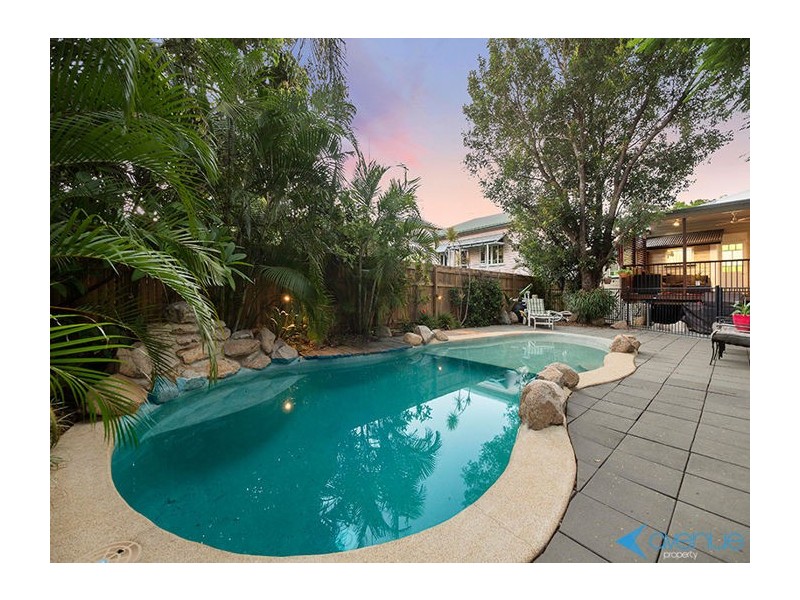 73 Victoria Terrace, Greenslopes QLD 4120