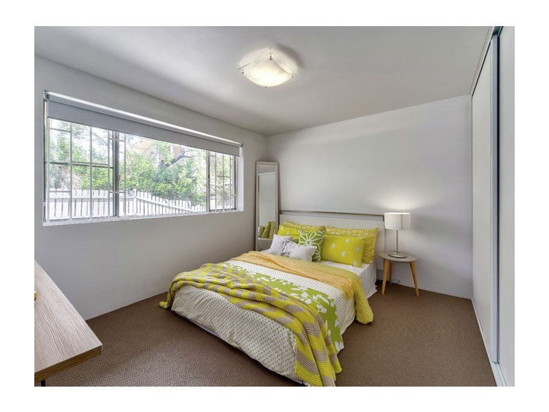 4/223 Beaudesert Road, Moorooka QLD 4105