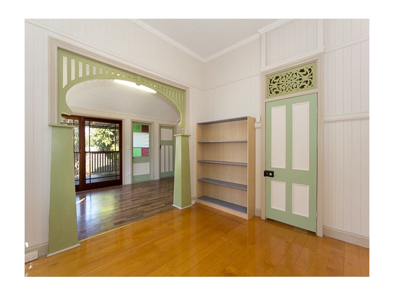 89 Buranda St, Woolloongabba QLD 4102