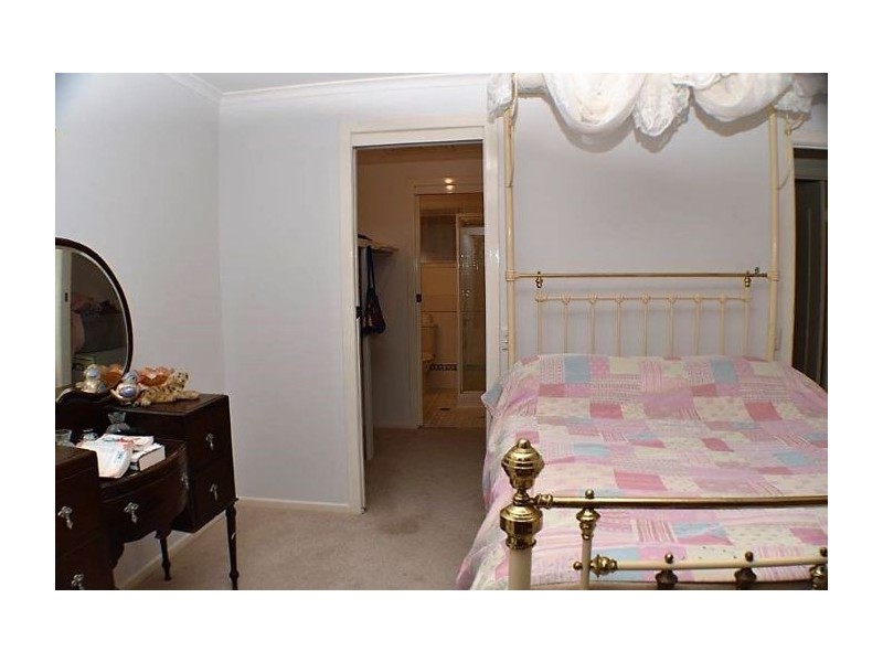 103 Blackberry Street, Mansfield QLD 4122