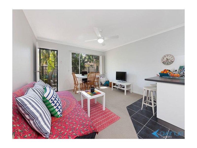 23 Turner Avenue, Fairfield QLD 4103