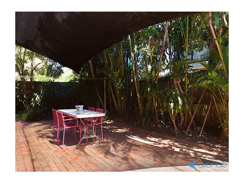 23 Turner Avenue, Fairfield QLD 4103